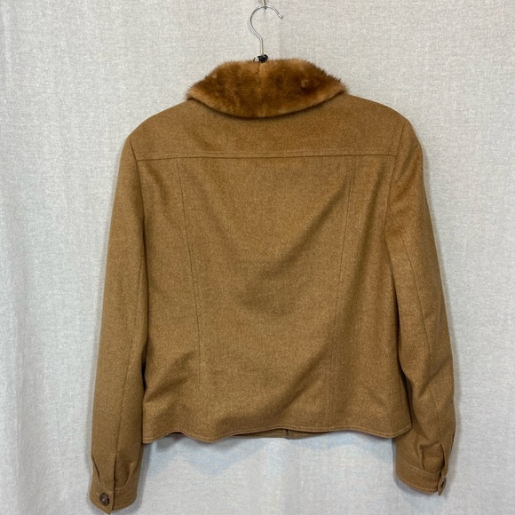 Gorgeous Escada Tan Wool/Camel/Silk Jacket with Mink Collar SZ 38 LIKE NEW - Picture 5 of 11